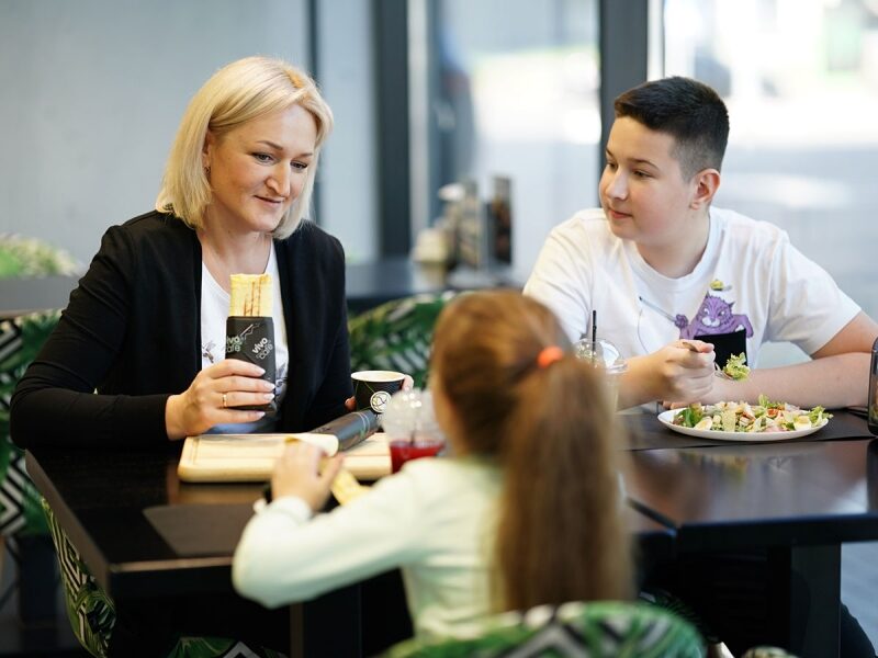 VIVO caf&eacute; на&nbsp;АЗК UPG: пообідати, як&nbsp;у&nbsp;себе вдома