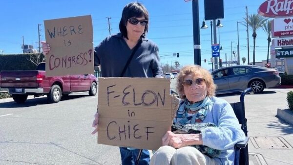 Заводы Tesla&nbsp;в США столкнулись с протестами &laquo;Takedown&raquo;