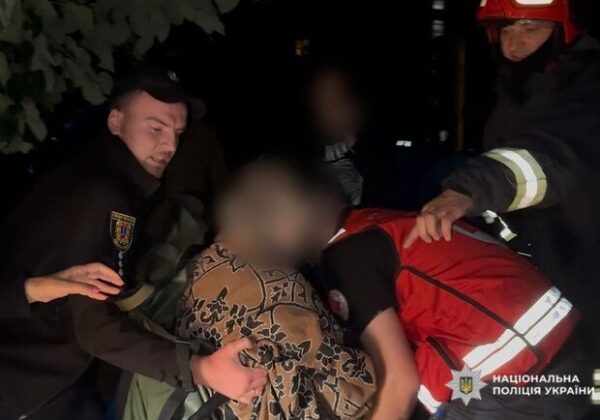 Атака дронами по Одессе: пятеро раненых, среди них двое детей, разрушен многоквартирный дом