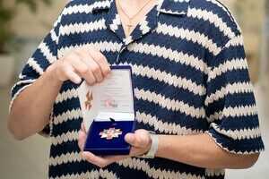 Спас товарища из-под завалов: подростка из Одесчины наградили за отвагу