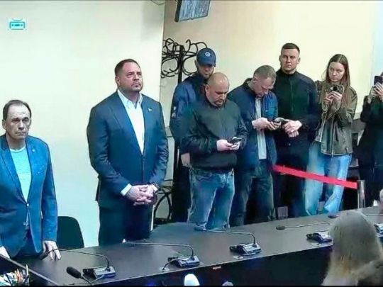 Справа Єрмака: ВАКС навмисно оголошує рішення вранці, щоб уберегти Єрмака від СІЗО?