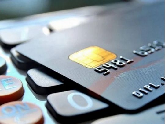 Українців стали частіше перевіряти банки та&nbsp;блокувати рахунки