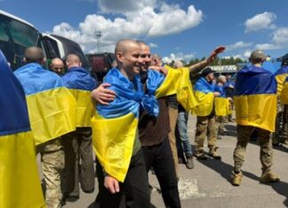 Из российского плена вернулись 12 защитников из Одесчины